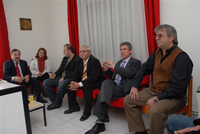 1196031706_foto03
