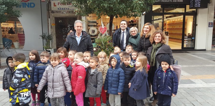 Στολίζω την πόλη μου